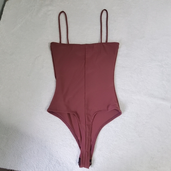 Don't be So Square Spaghetti Strap Bodysuit - Picture 3 of 5